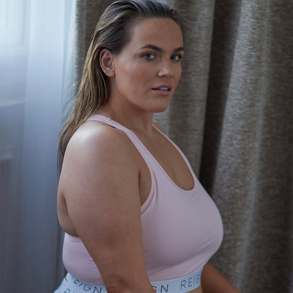 Which type of bra is best for a heavy bust?