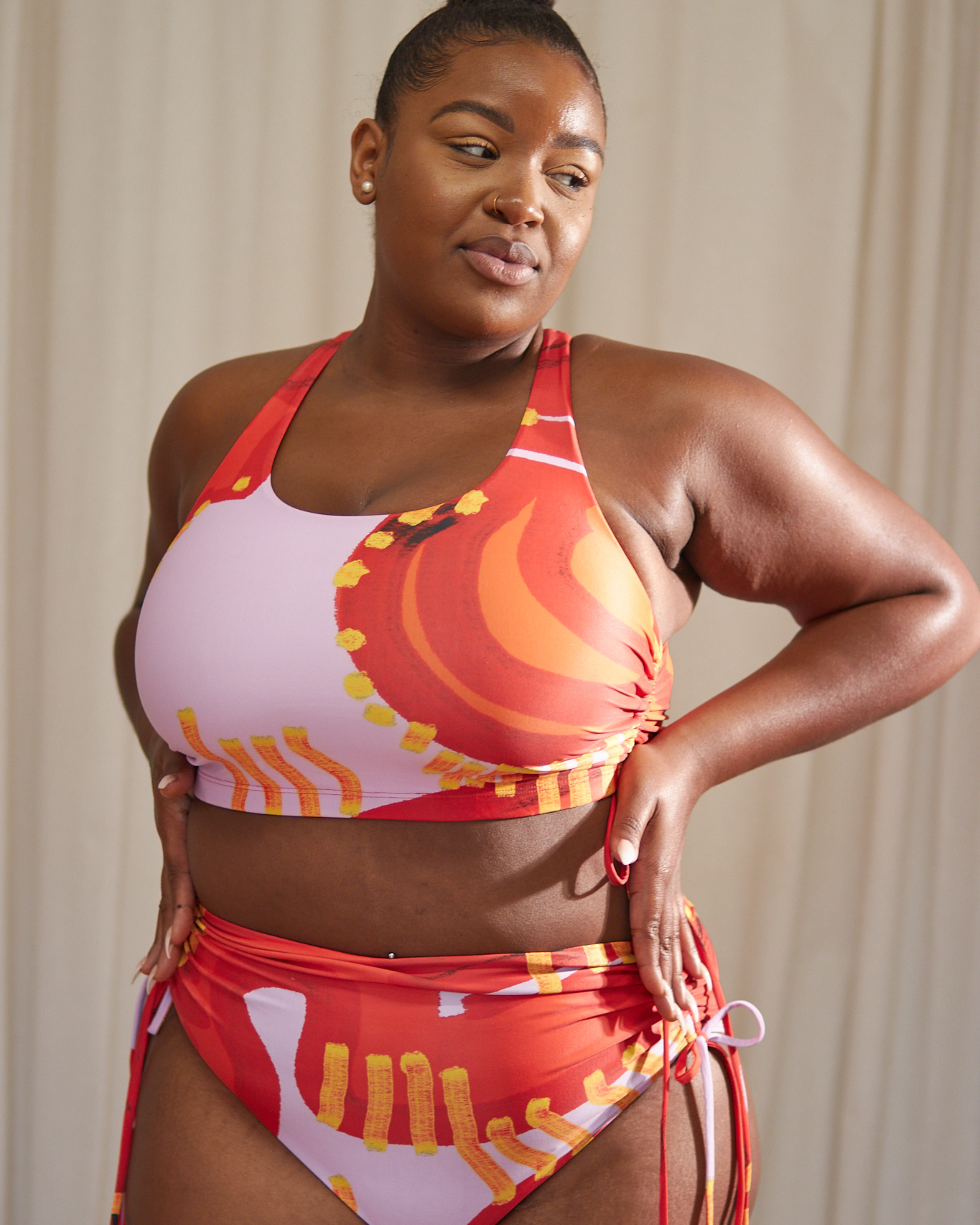AVA RUCHED FULLER BUST BIKINI TOP - CARNIVAL PRINT