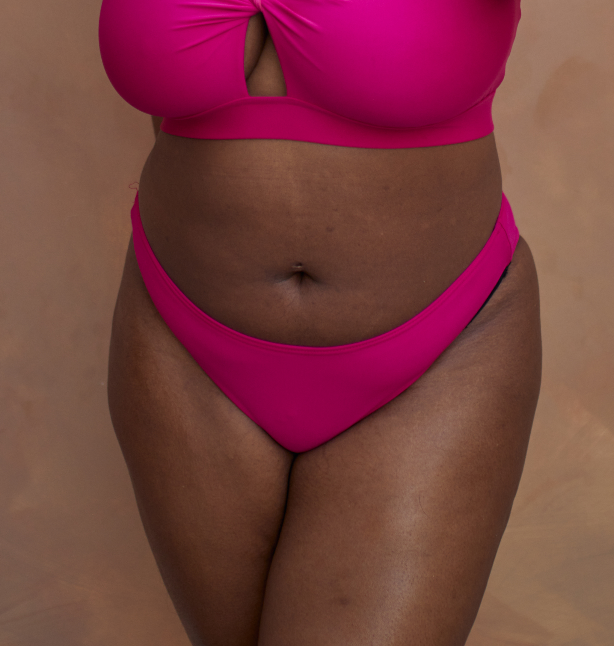 ROSA MID-RISE BIKINI BOTTOMS - FUCHSIA PINK